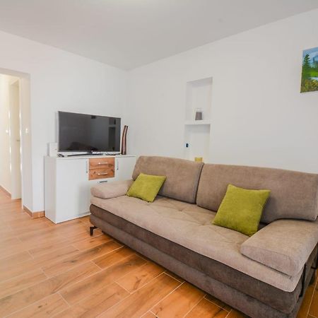 Villa With Amazing View And A Private Pool, Susnjar 1 Krusevo  Luaran gambar